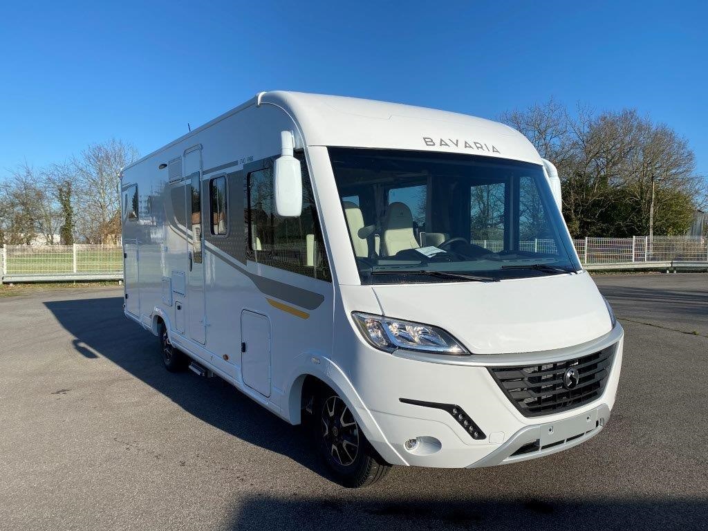 BAVARIA I 740 FGJ Unik – Disponible – Lits Jumeaux sur soute – INTÉGRAL ...